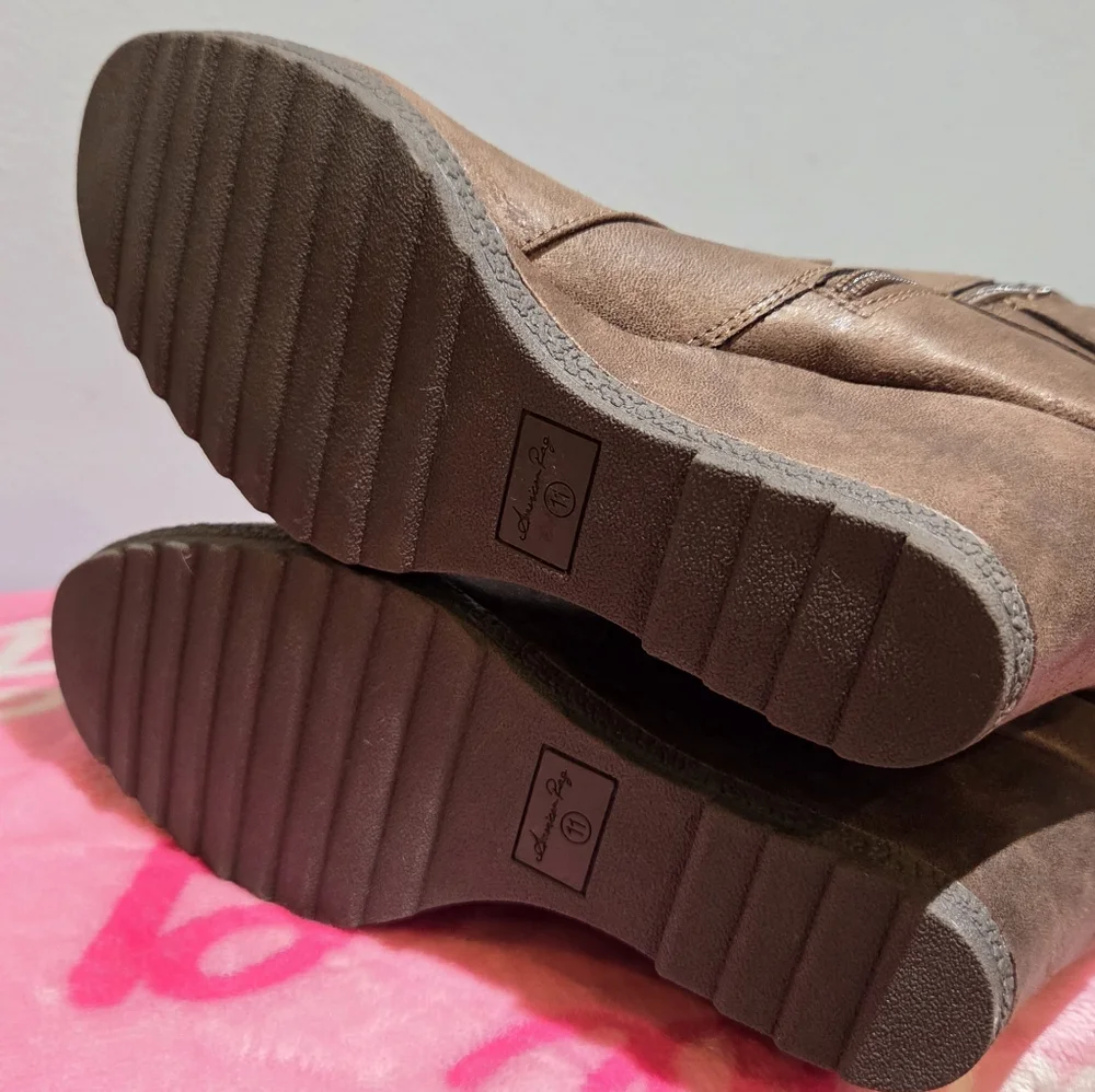 American Rag Women's Kyle Round Toe Wedge Taupe Boots, Size 11M - Picture 11 of 12